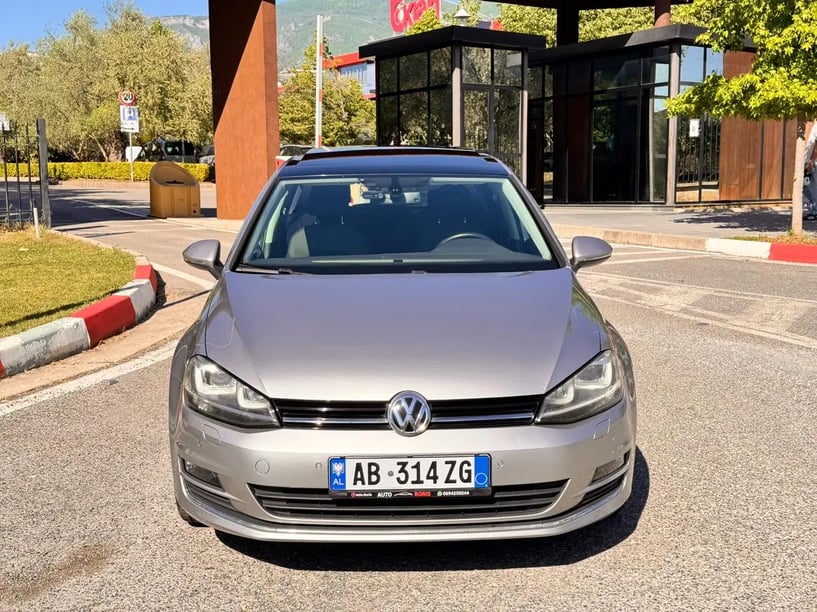 Rent a car in Tirana