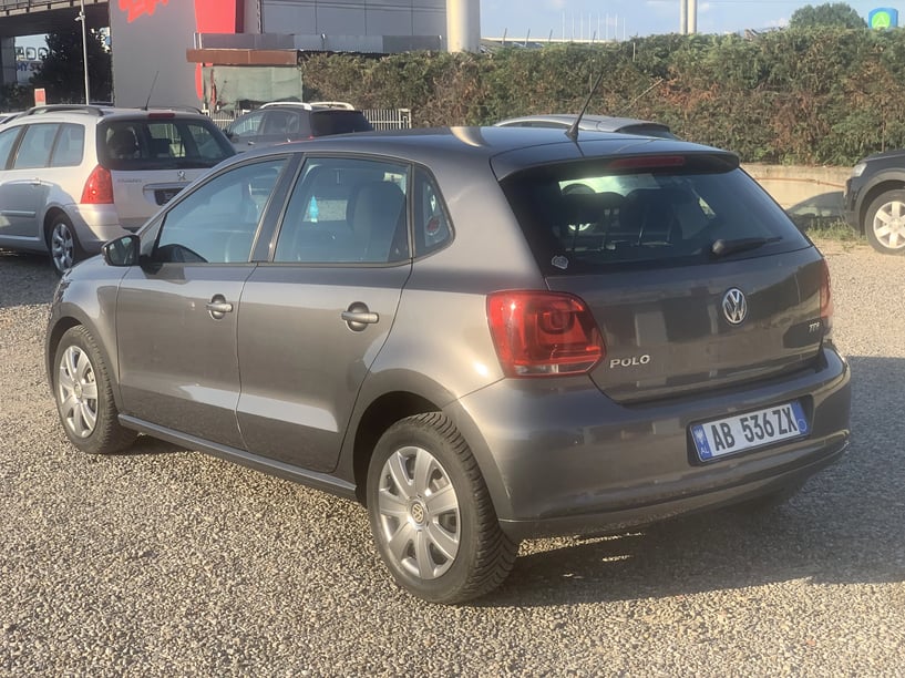 Rent a car in Tirana