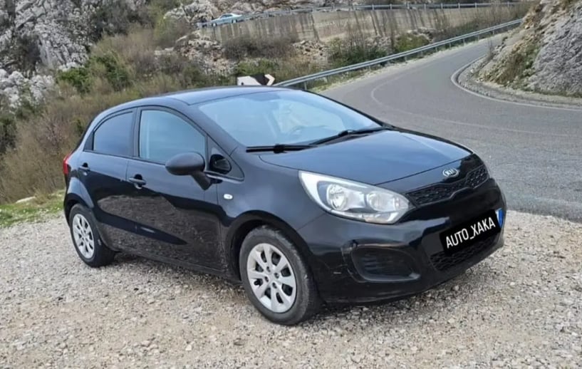 Rent a car in Tirana