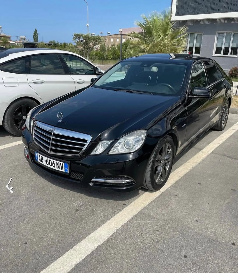 Rent a car in Vlorë
