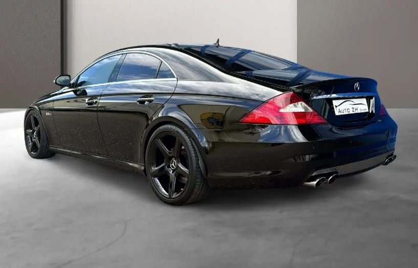 Noleggia un'auto a Tirana