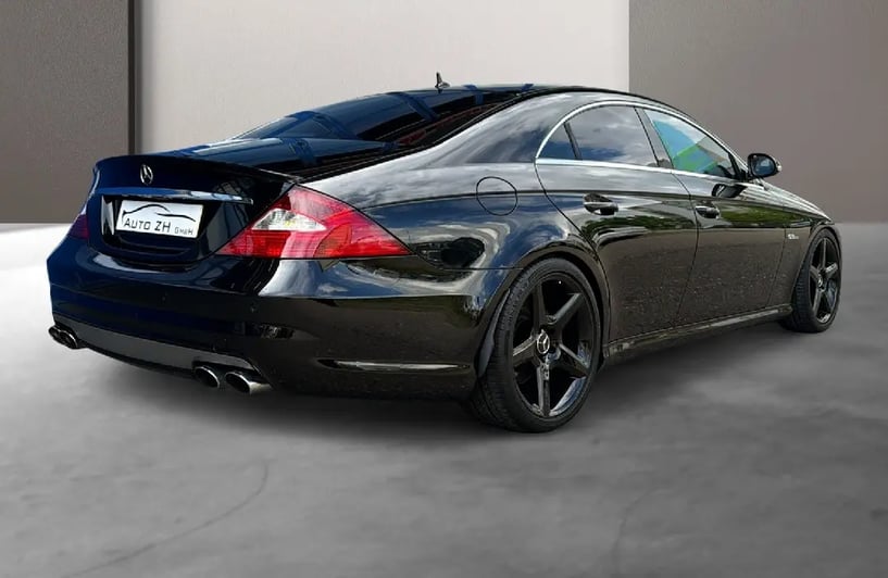 Noleggia un'auto a Tirana