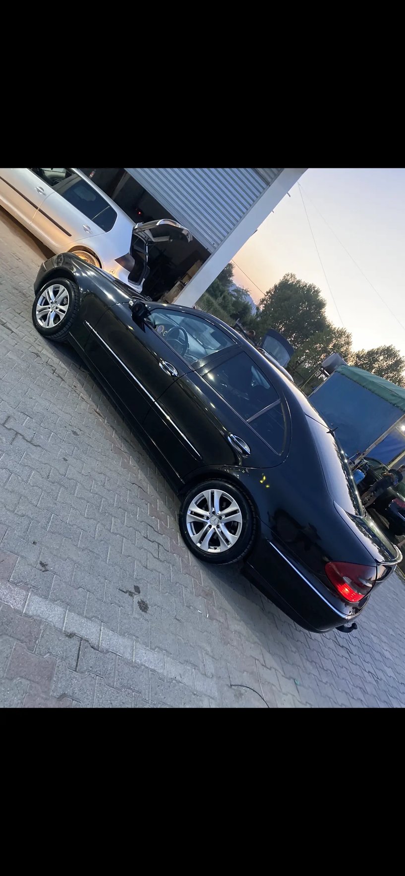 Rent a car in Tirana