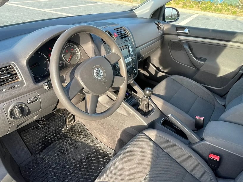 Louer une voiture à Tirana