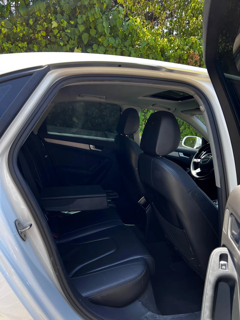 Rent a car in Tirana