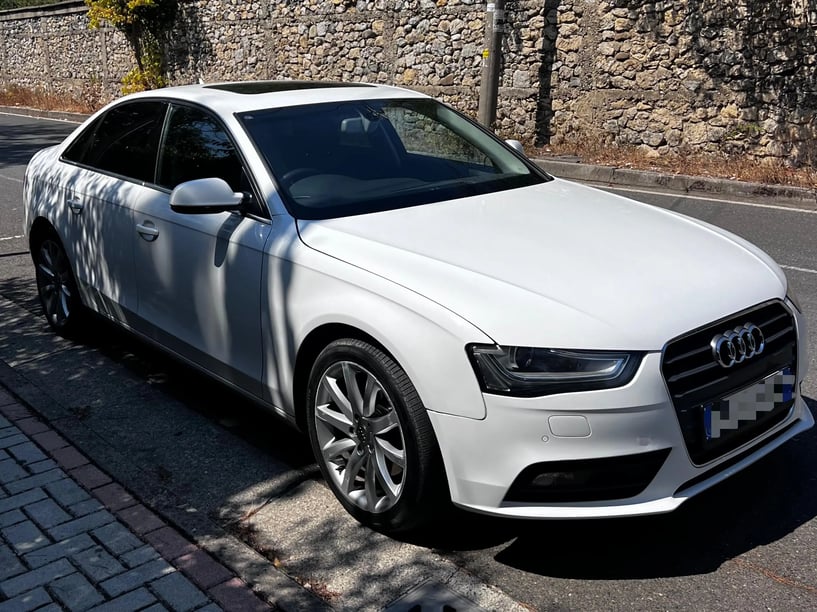 Rent a car in Tirana