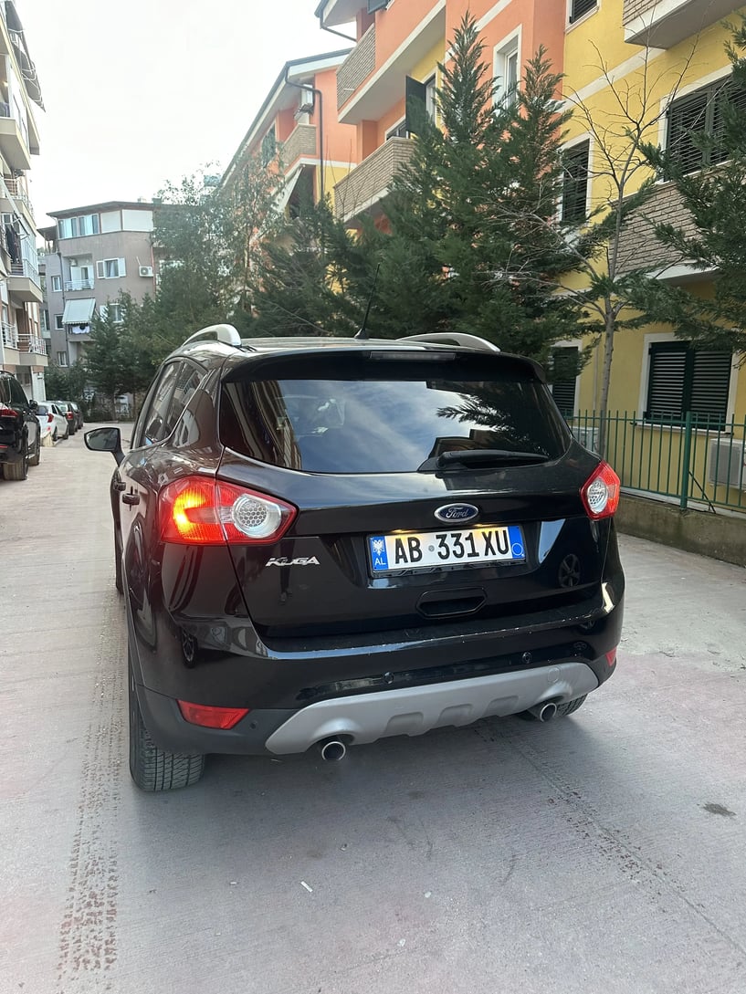 Rent a car in Tirana