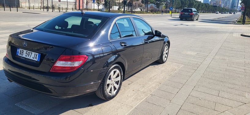 Rent a car in Tirana