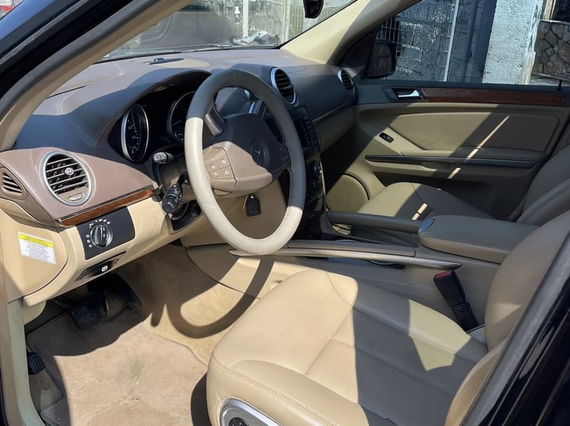 Louer une voiture à Tirana