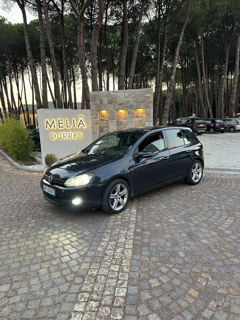 Noleggia un'auto a Kukës