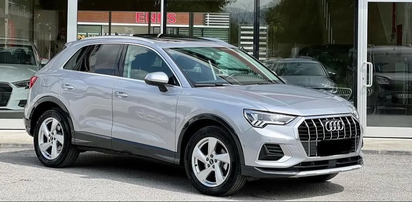 Wynajmij samochód w Tirana