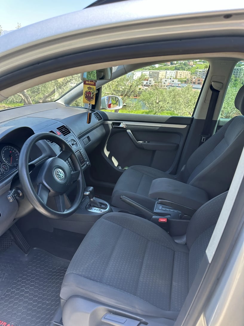 Rent a car in Tirana