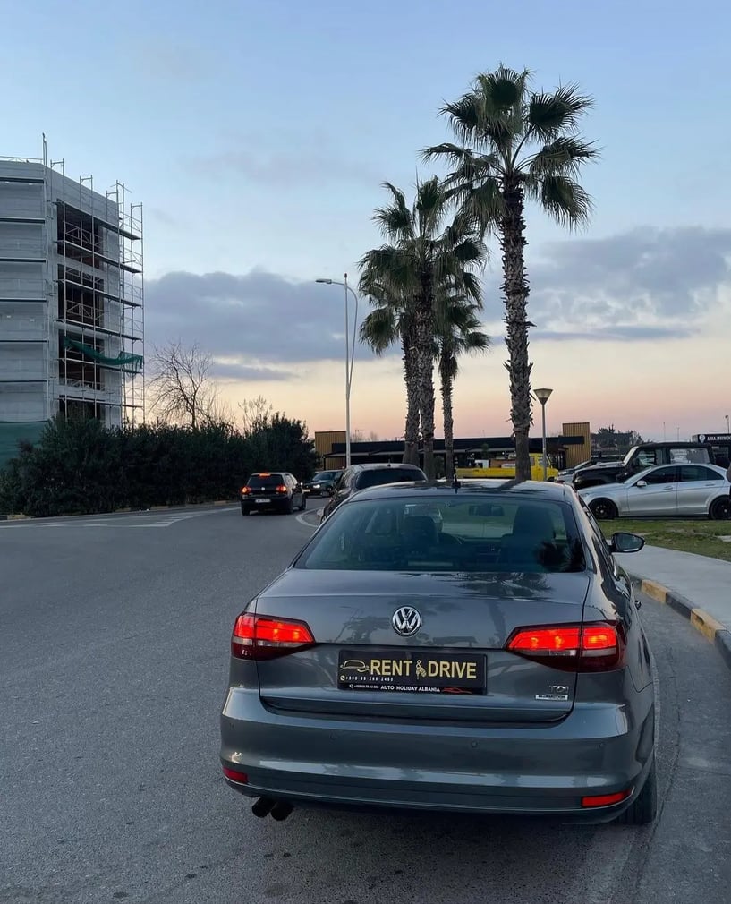 Louer une voiture à Tirana