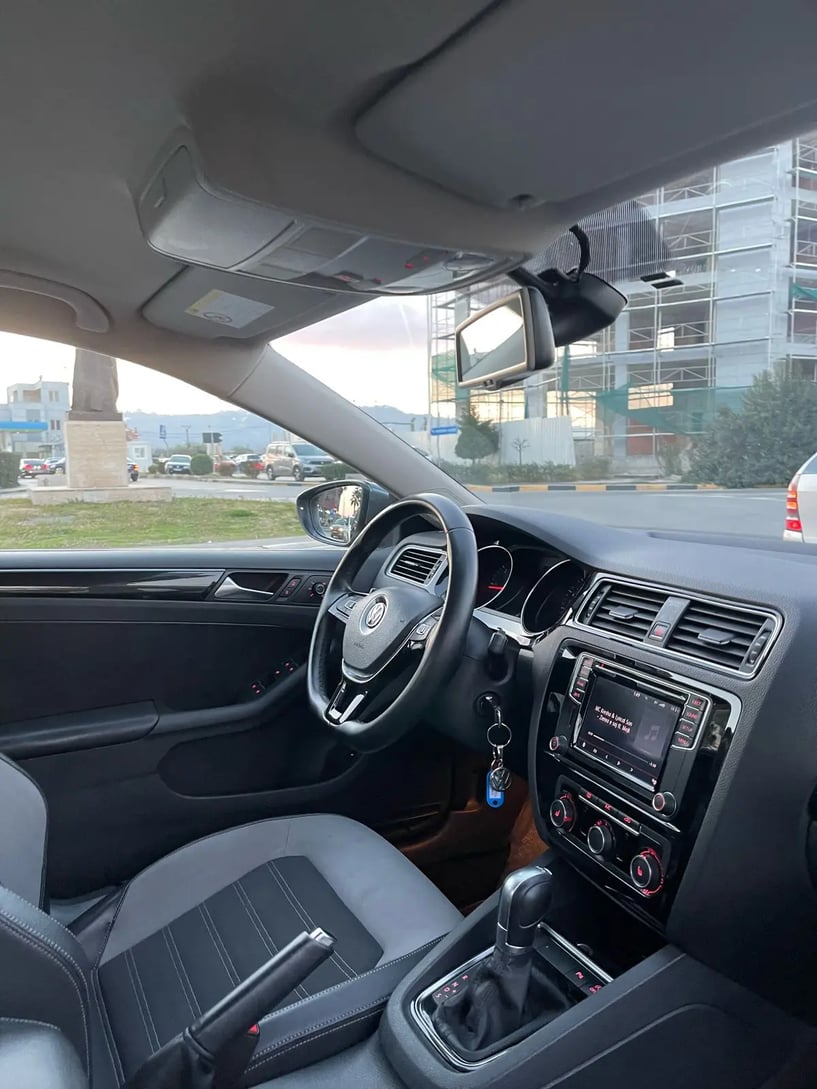 Louer une voiture à Tirana