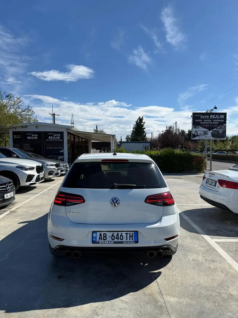 Rent a car in Durrës