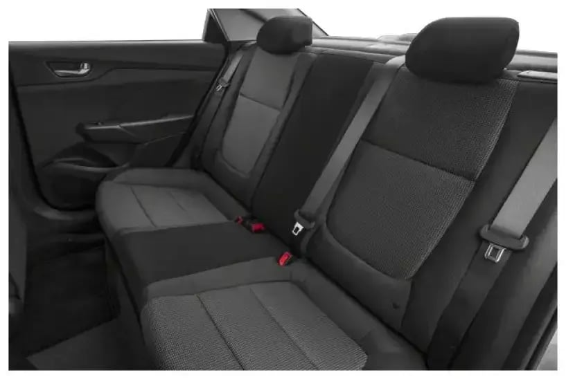 Merrni me qira një makinë në Tirana