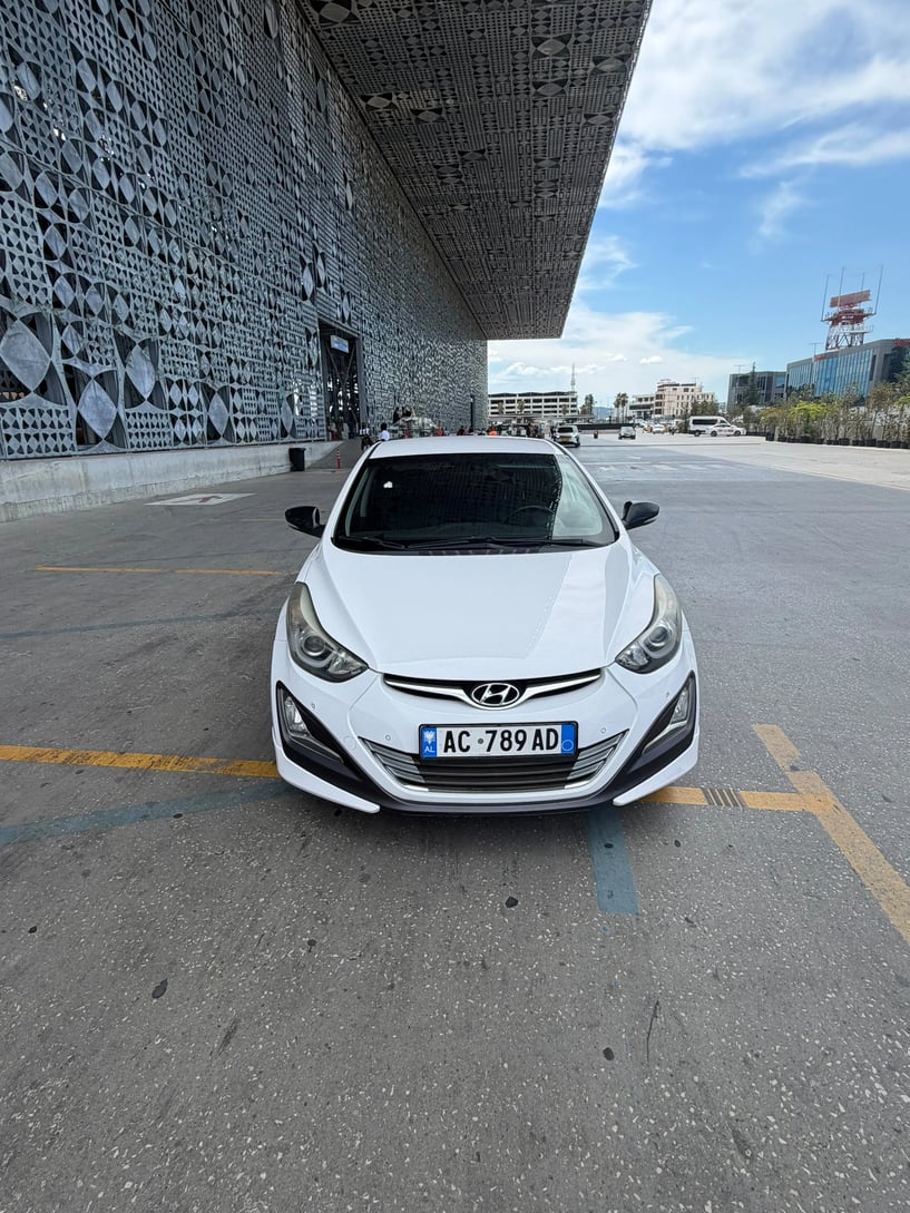 Rent a car in Tirana