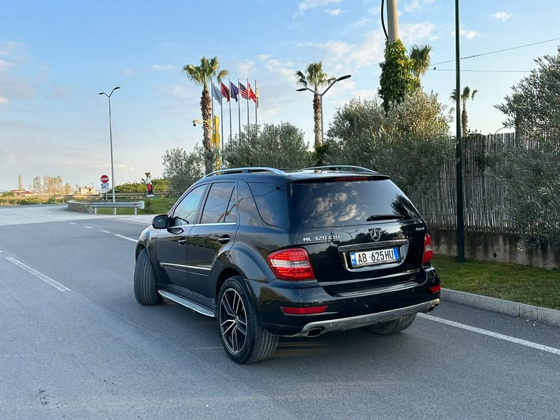 Rent a car in Tirana