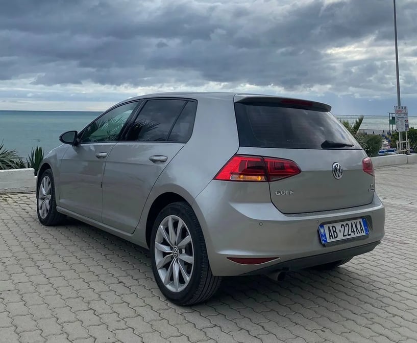 Alquila un coche en Durrës