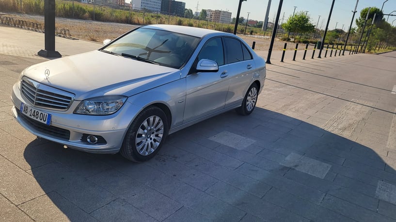 Rent a car in Tirana