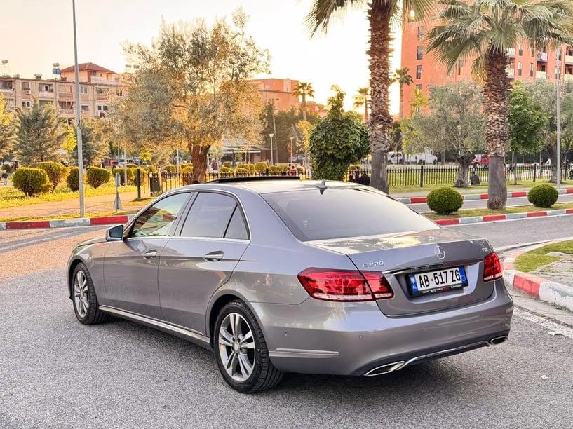 Rent a car in Tirana