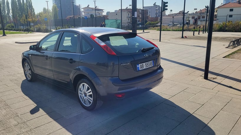Rent a car in Tirana