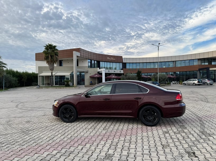 Rent a car in Tirana