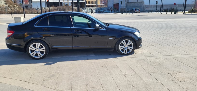 Rent a car in Tirana