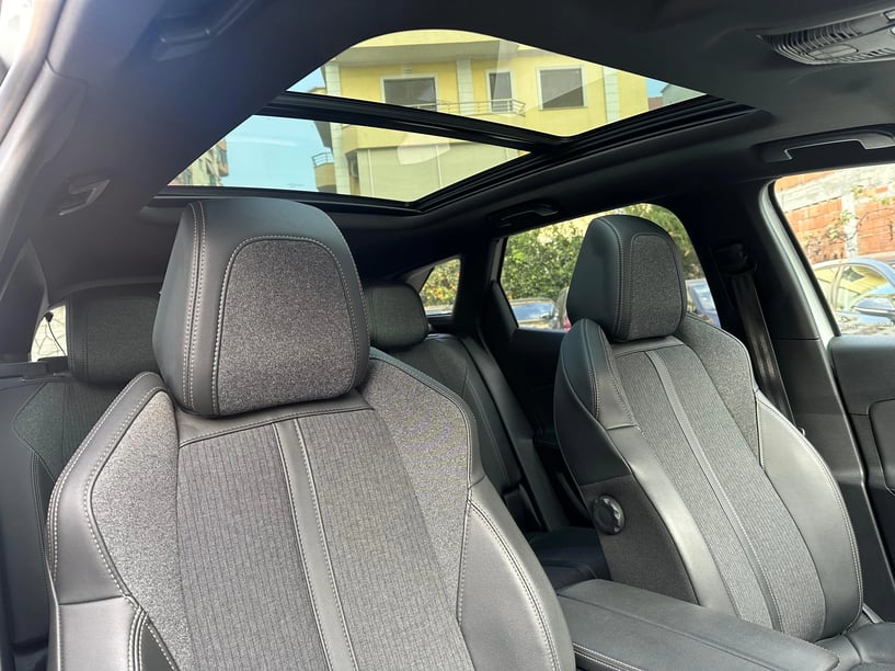 Rent a car in Tirana