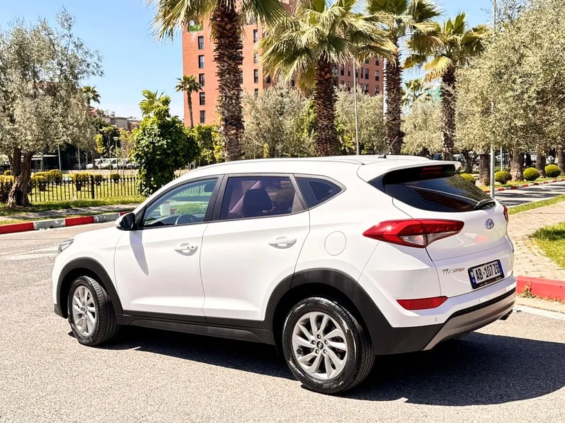 Rent a car in Tirana