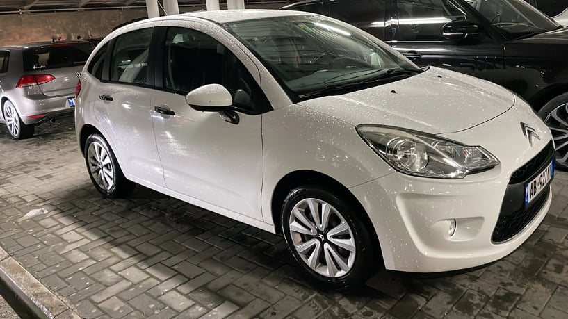 Auto mieten in Tirana