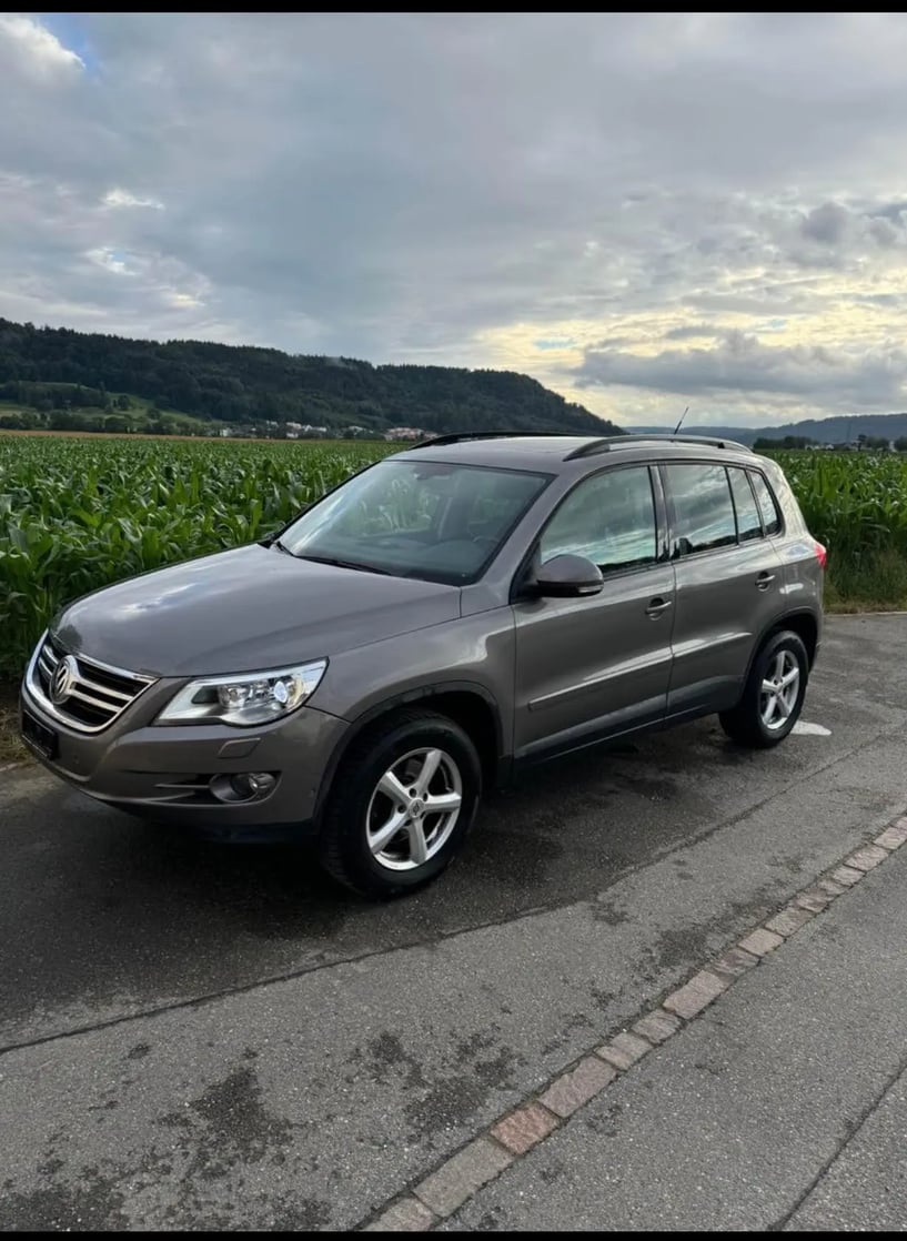 Noleggia un'auto a Tirana