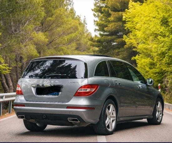 Rent a car in Tirana