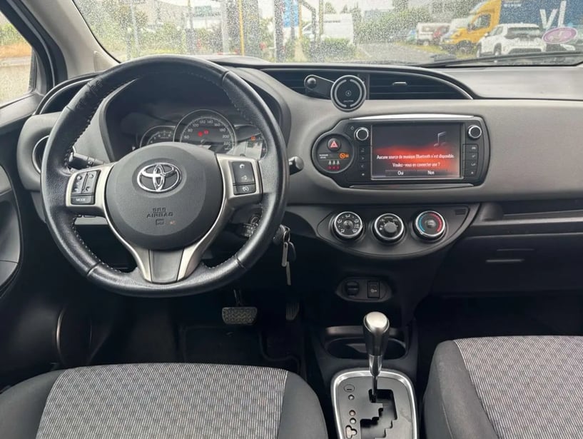 Wynajmij samochód w Tirana