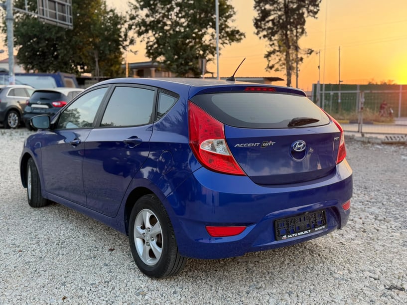 Rent a car in Tirana