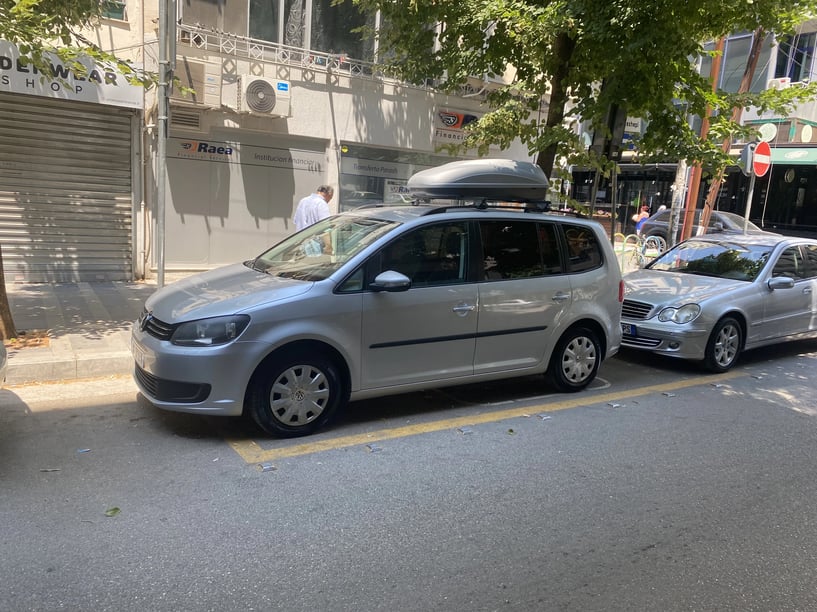 Auto mieten in Tirana