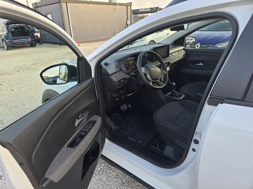 Rent a car in Tirana