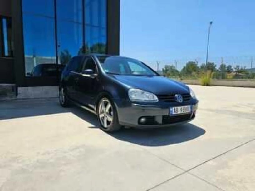Auto mieten in Tirana