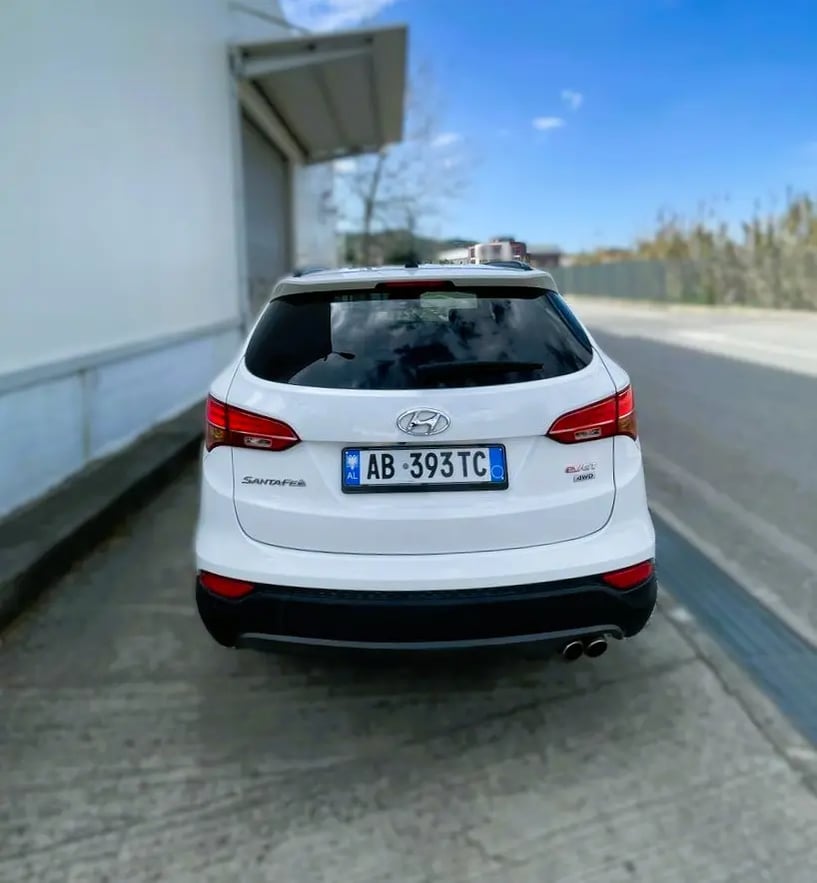 Auto mieten in Tirana