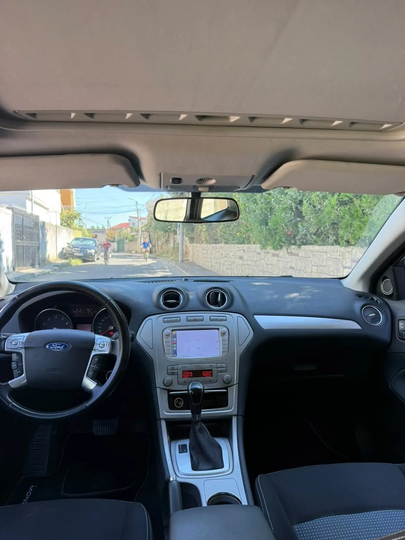 Rent a car in Tirana