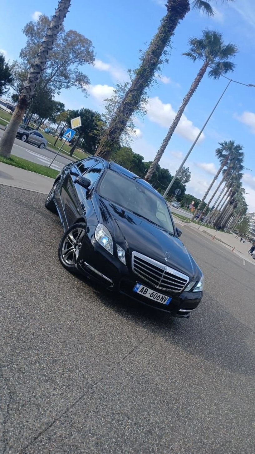 Rent a car in Vlorë