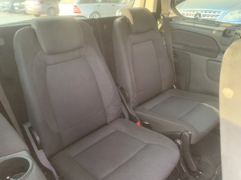 Wynajmij samochód w Tirana