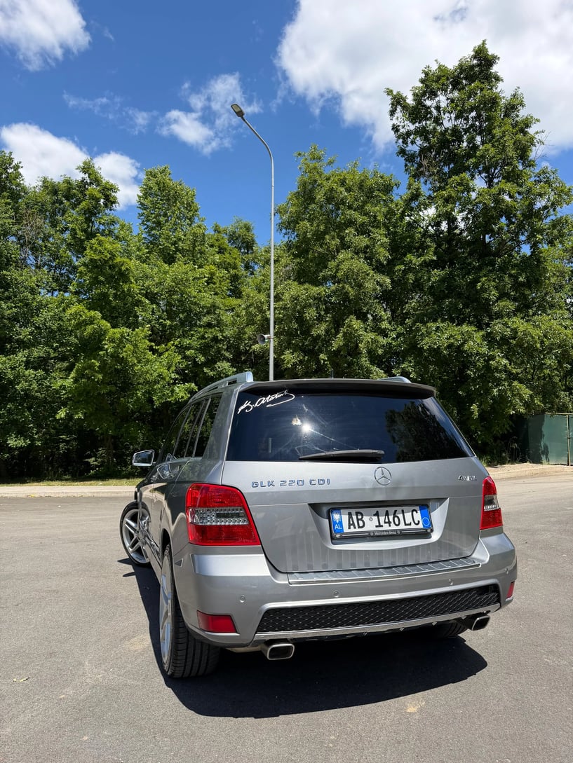 Auto mieten in Tirana