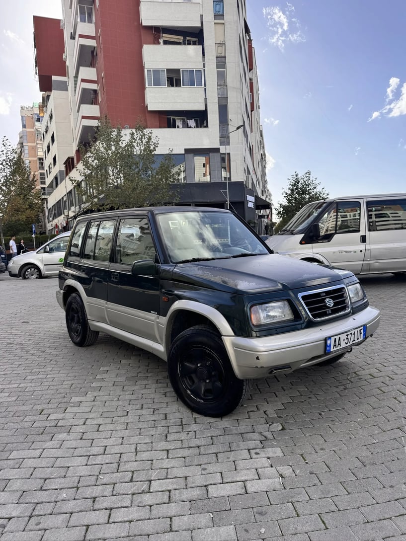 Rent a car in Tirana