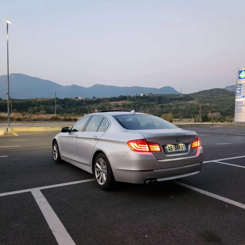 Rent a car in Tirana