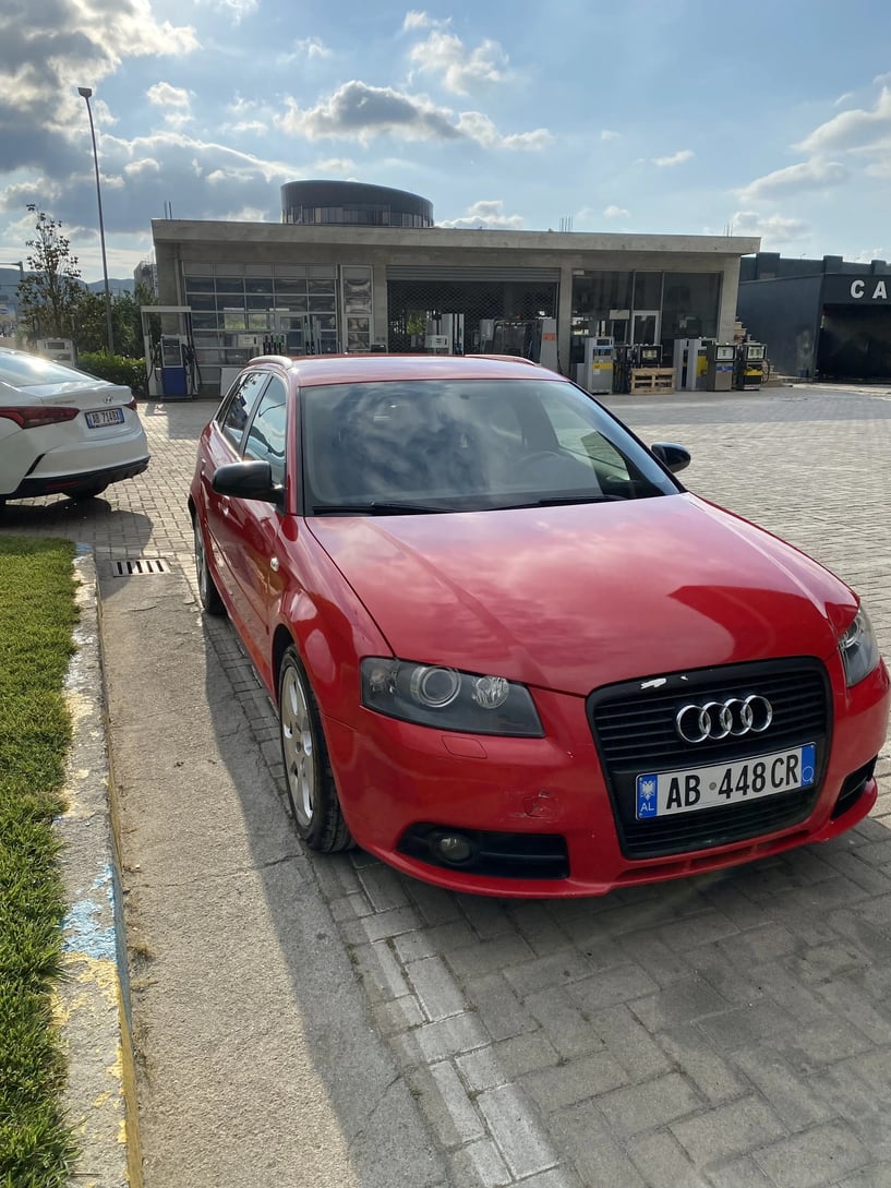 Louer une voiture à Tirana