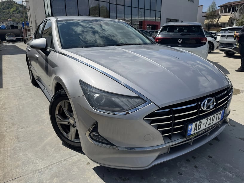 Auto mieten in Tirana