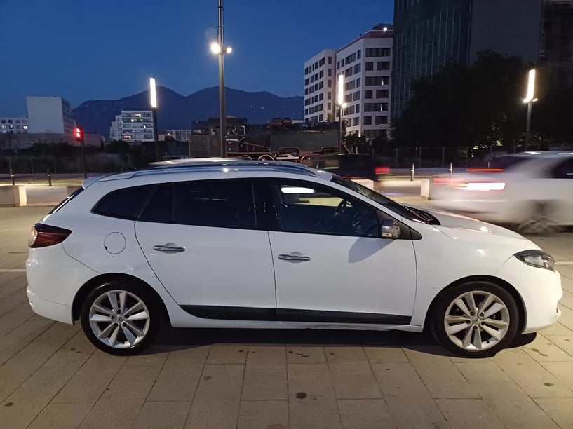 Rent a car in Tirana