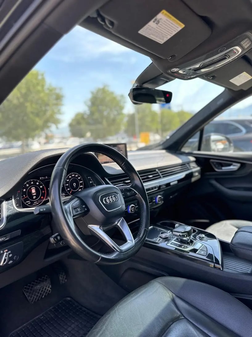 Louer une voiture à Tirana