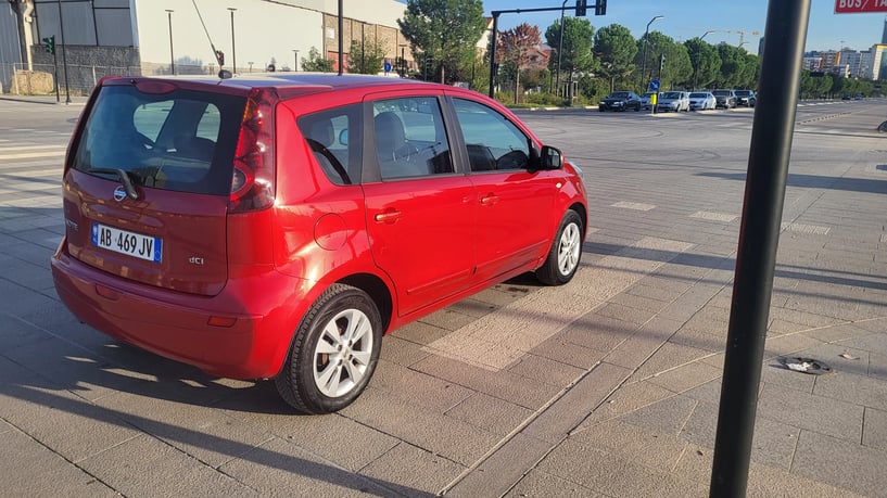 Rent a car in Tirana